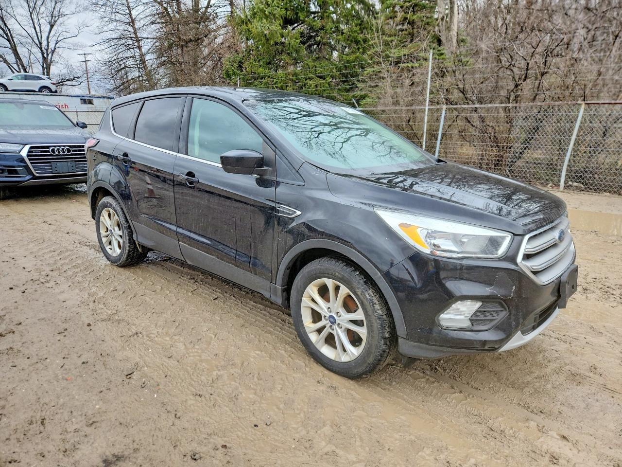 2017 FORD ESCAPE — фото 4