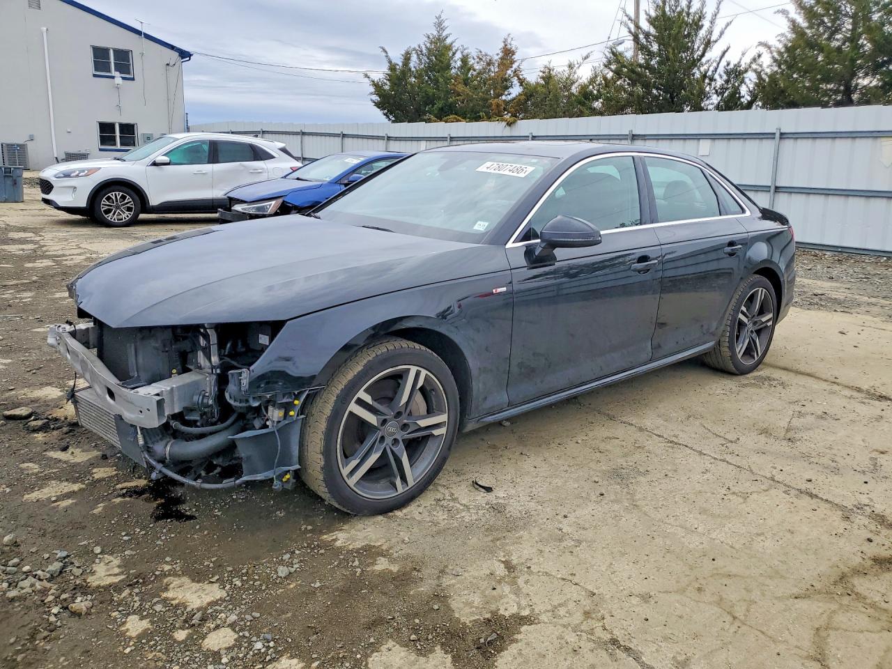 2017 AUDI A4 — фото 1