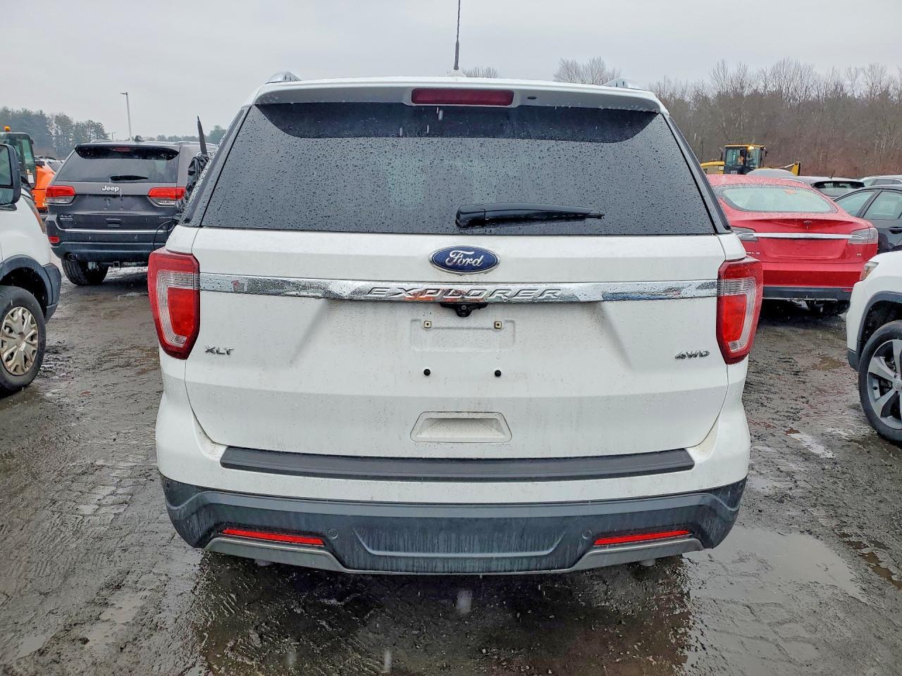 FORD EXPLORER