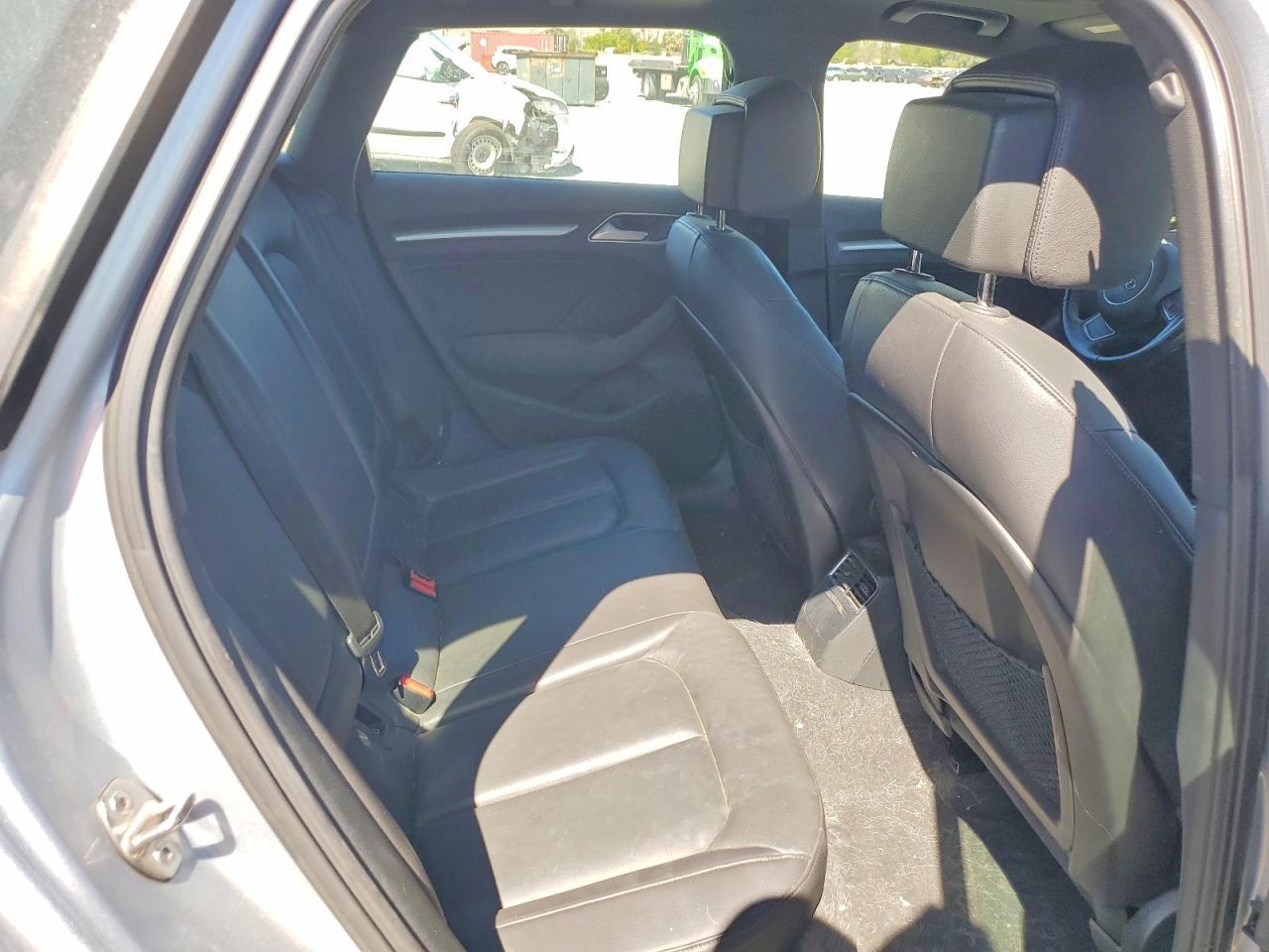 2016 AUDI A3 — фото 10