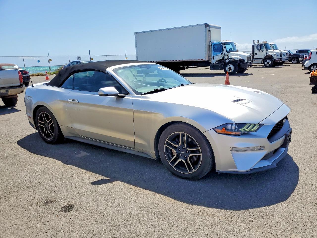 2018 FORD MUSTANG — фото 4