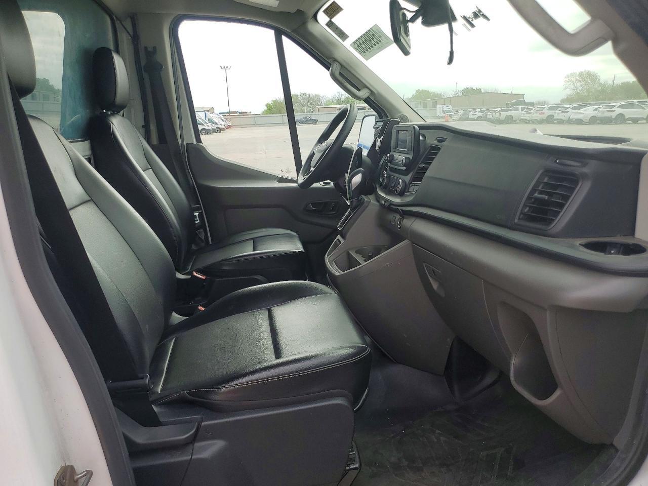 FORD TRANSIT
