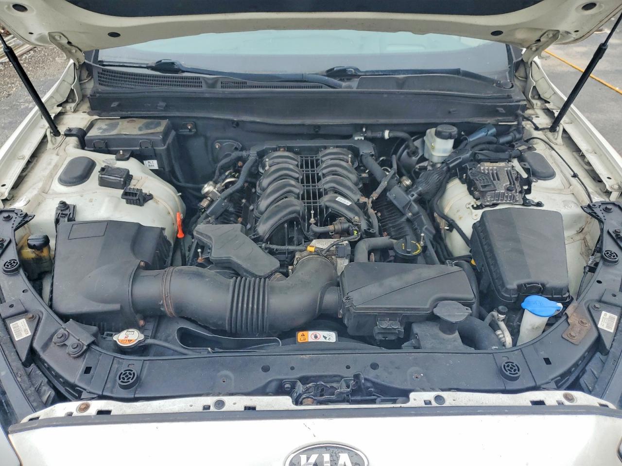 KIA K900