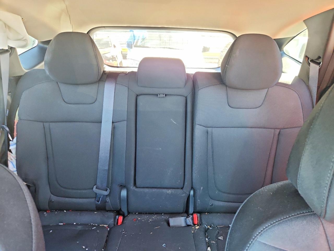 HYUNDAI TUCSON HYBRID