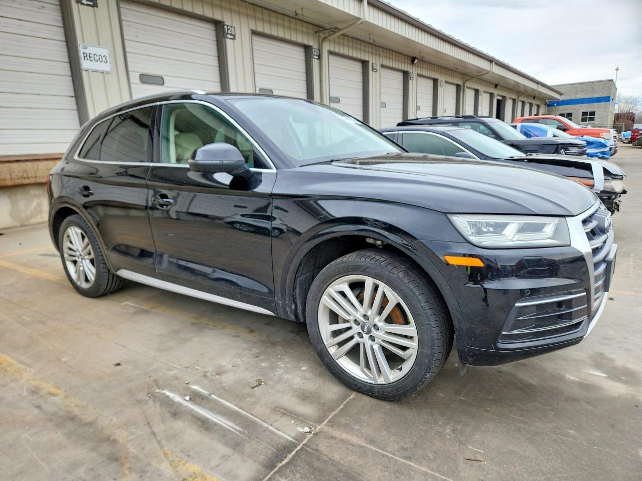 2018 AUDI Q5 — фото 4