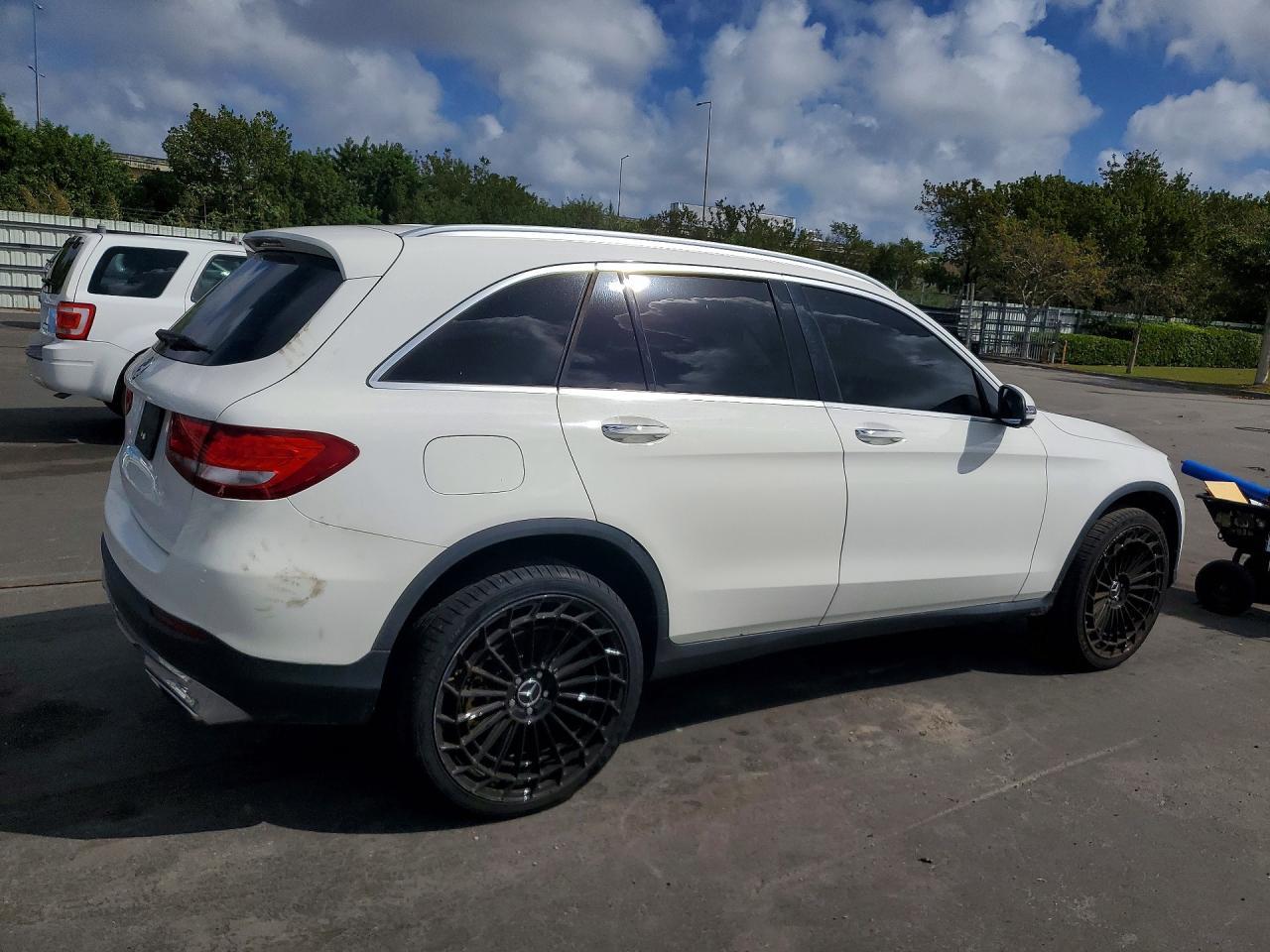 2018 MERCEDES-BENZ GLC-CLASS — фото 3