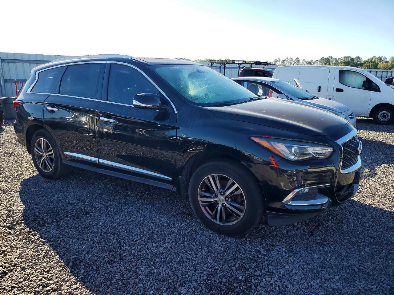 INFINITI QX60
