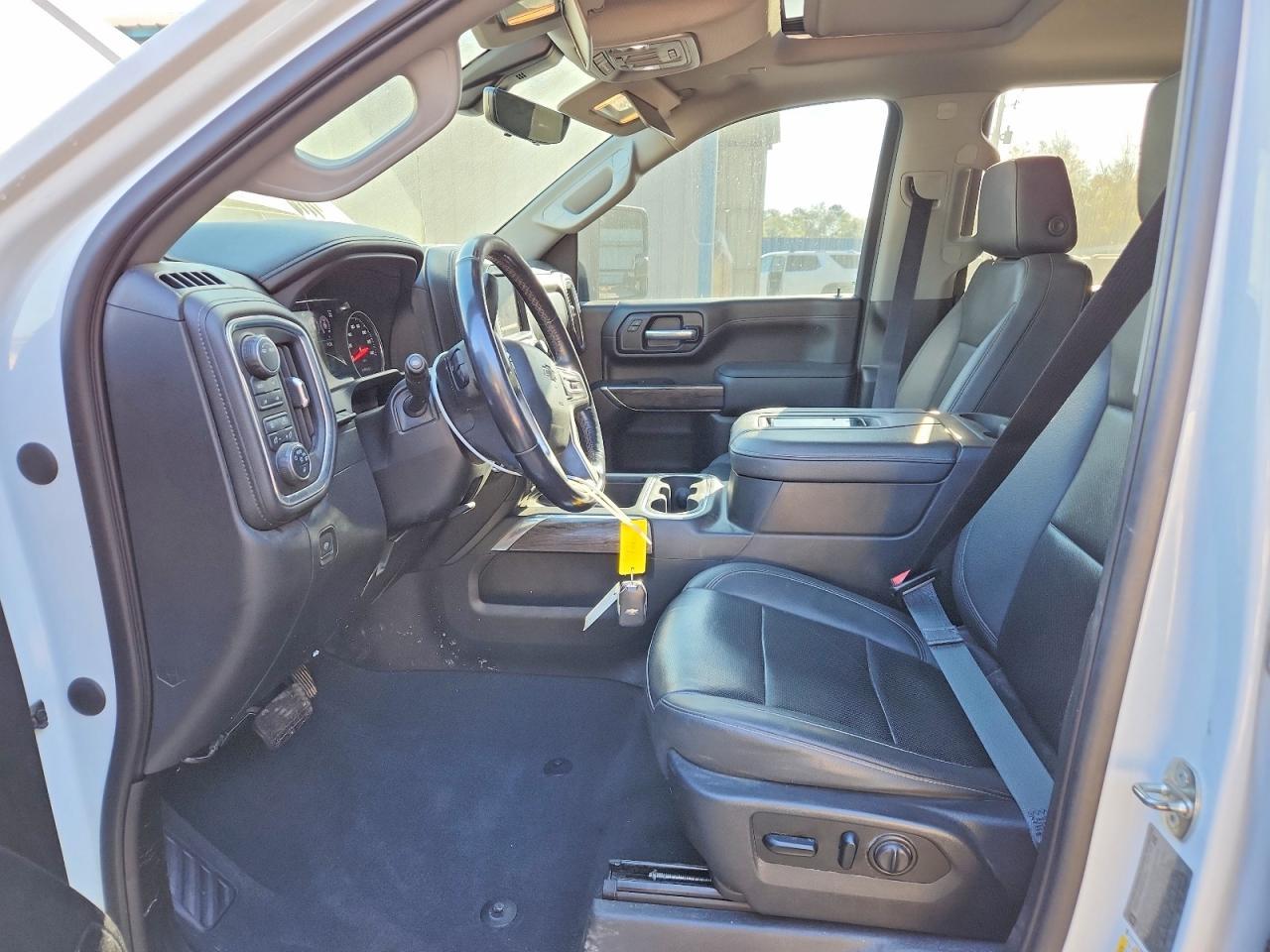CHEVROLET SILVERADO
