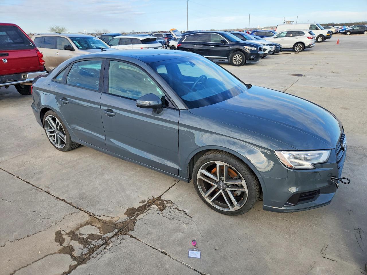 2019 AUDI A3 — фото 4