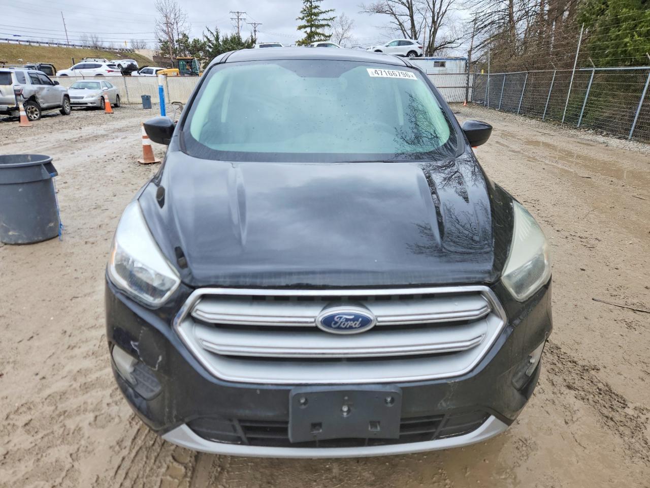 2017 FORD ESCAPE — фото 5