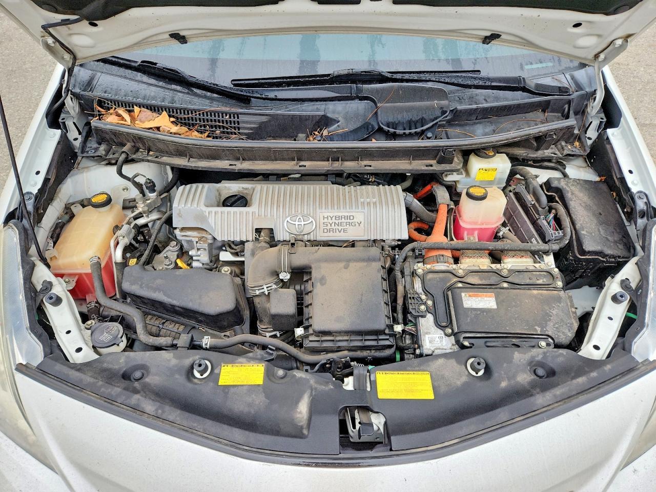 2014 TOYOTA PRIUS V — фото 11