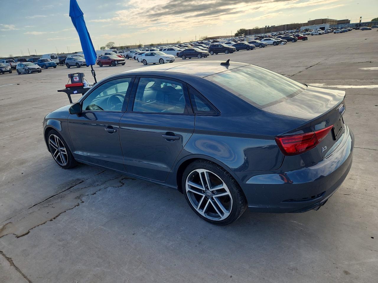 2019 AUDI A3 — фото 2