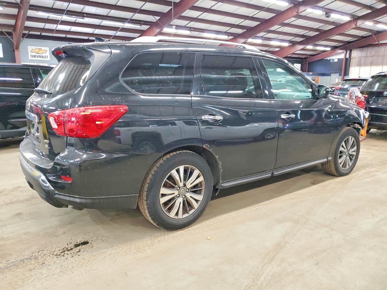 2019 NISSAN PATHFINDER — фото 3
