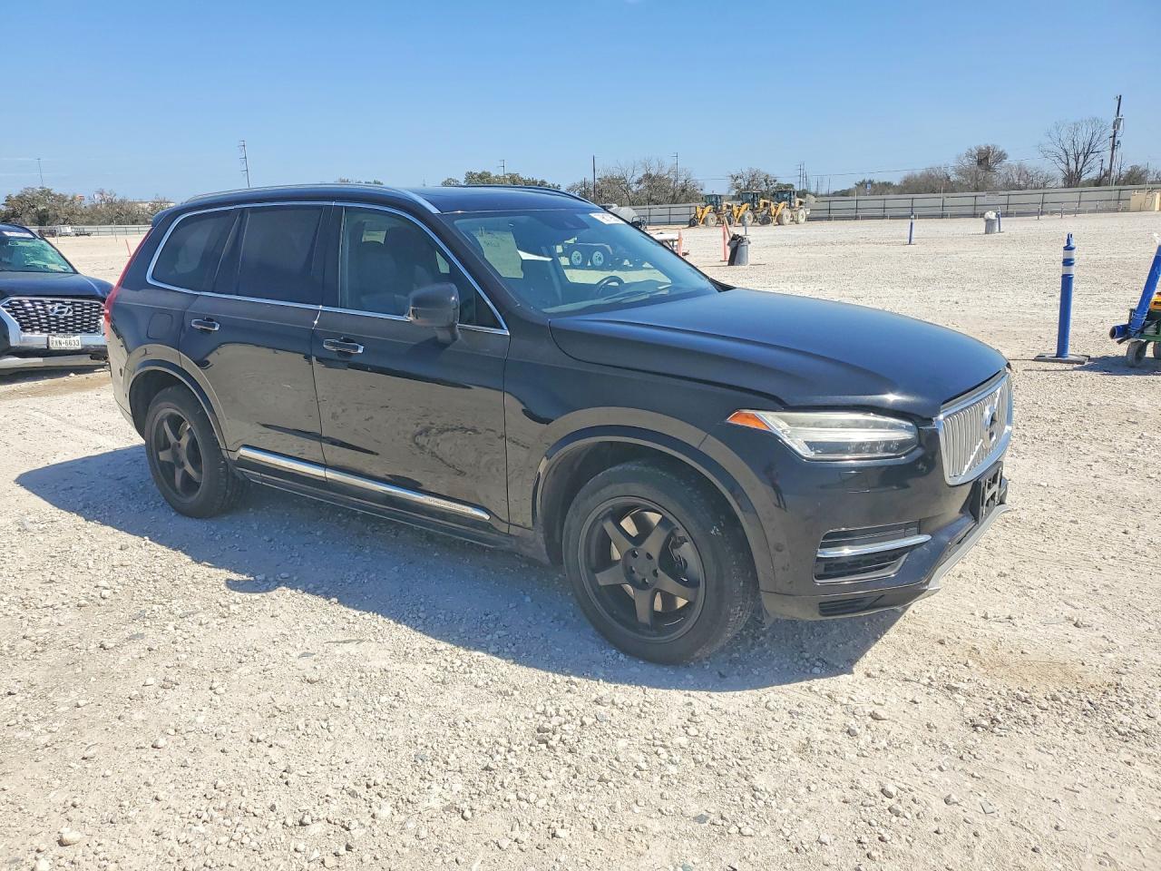 2016 VOLVO XC90 RECHARGE — фото 4