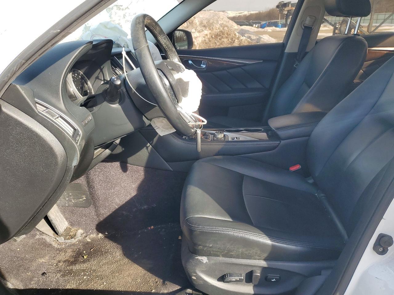 INFINITI Q50