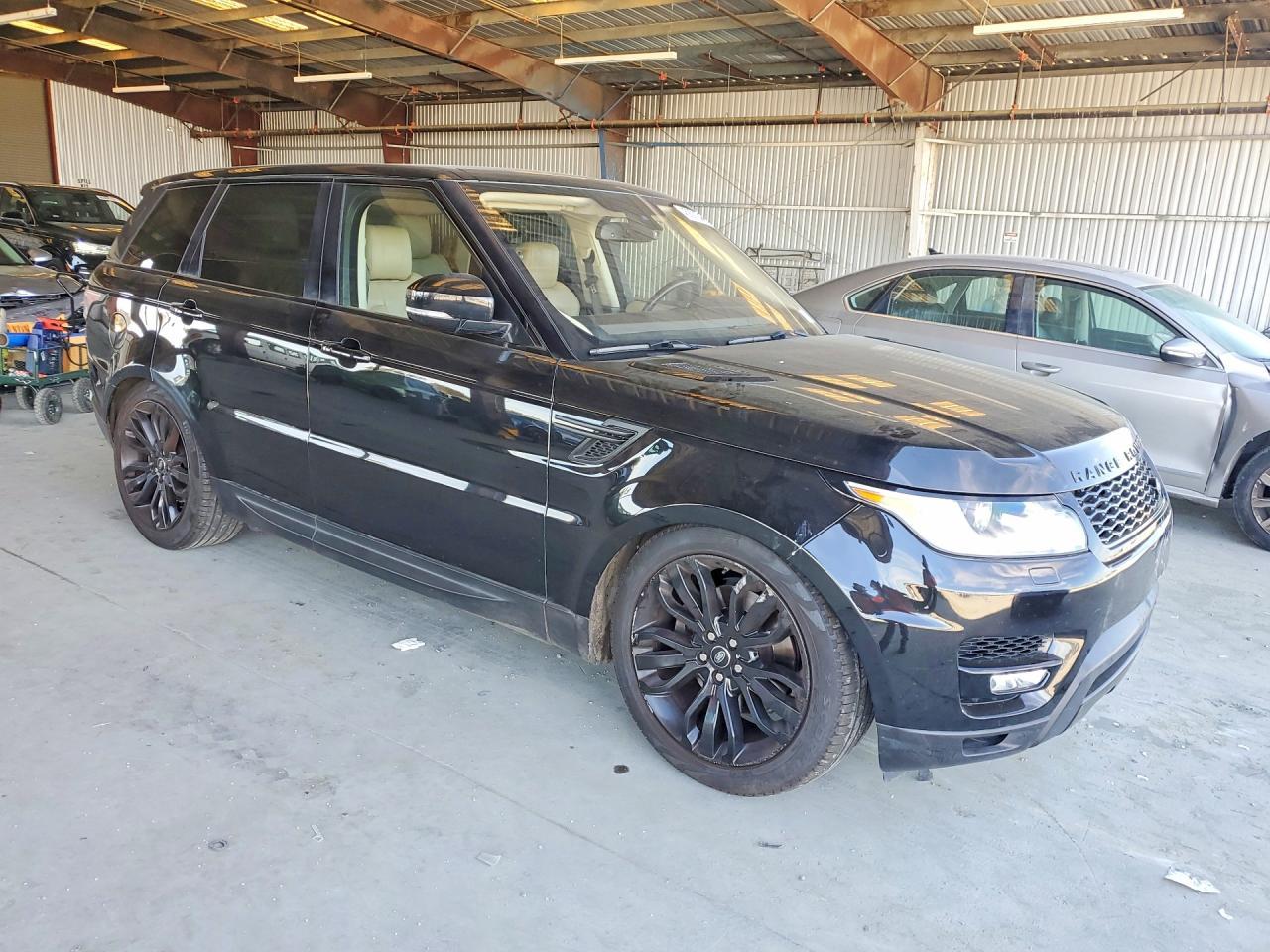 2016 LAND ROVER RANGE ROVER SPORT — фото 4