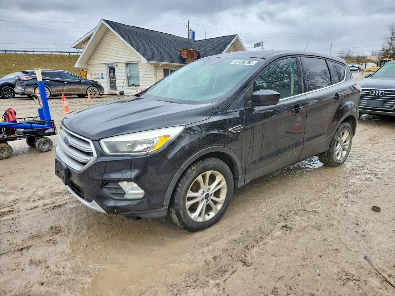 2017 FORD ESCAPE — фото 1
