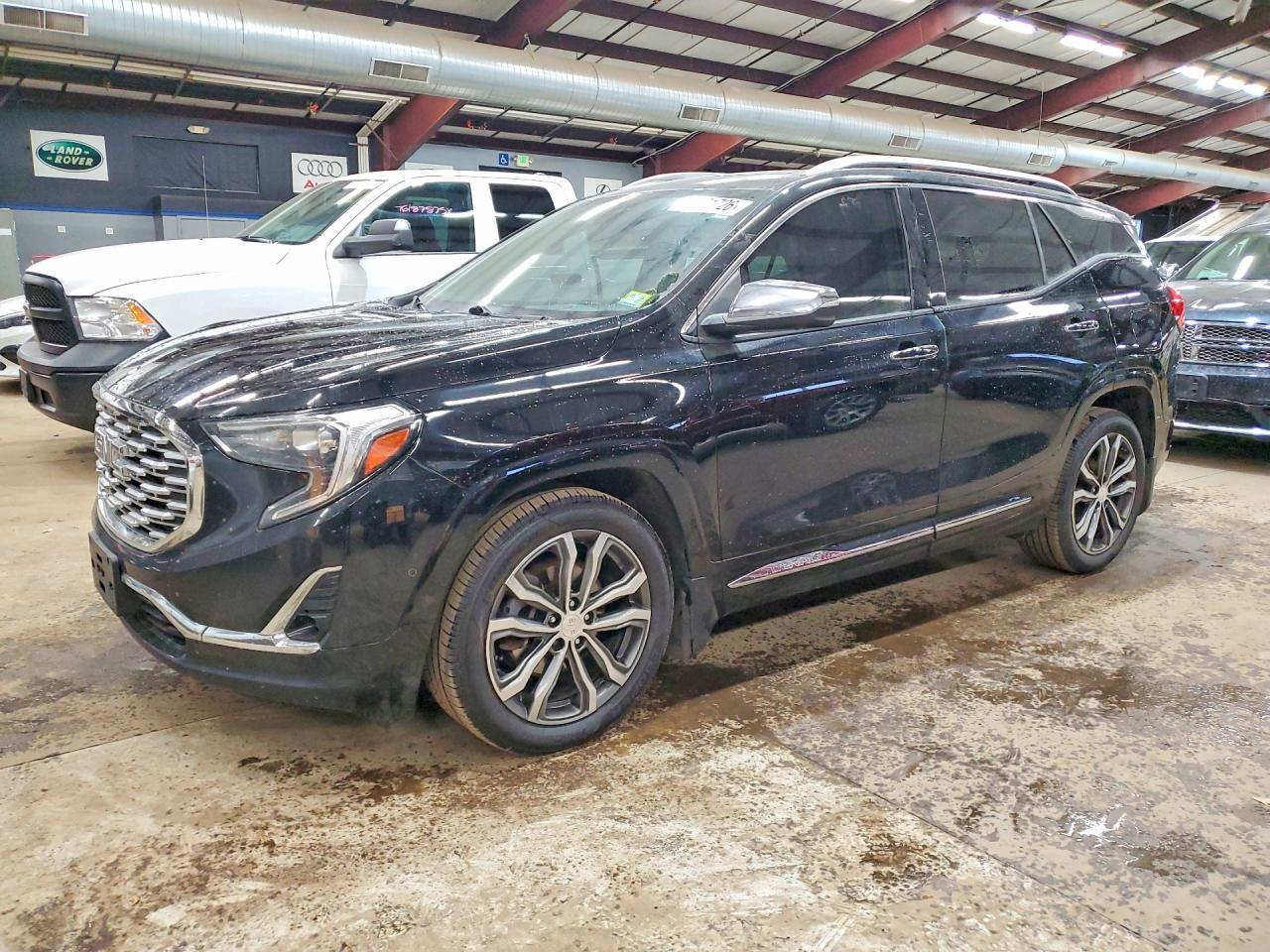 GMC TERRAIN