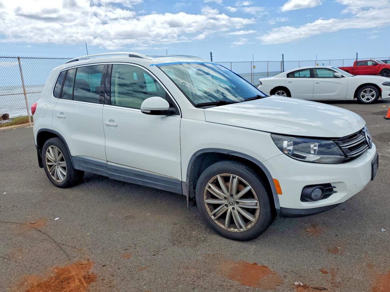 2014 VOLKSWAGEN TIGUAN — фото 4