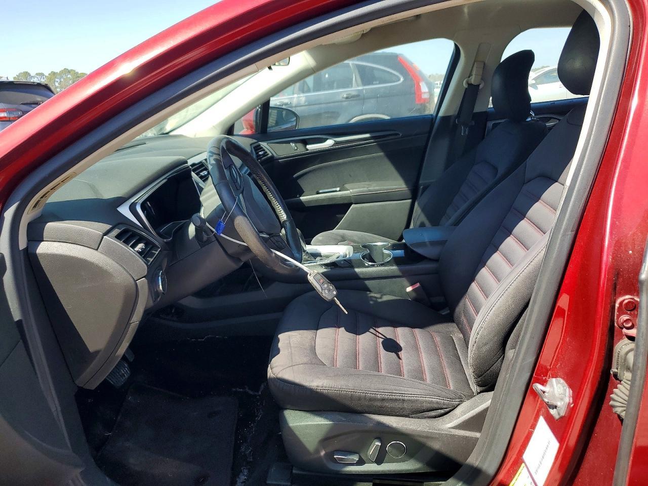 FORD FUSION