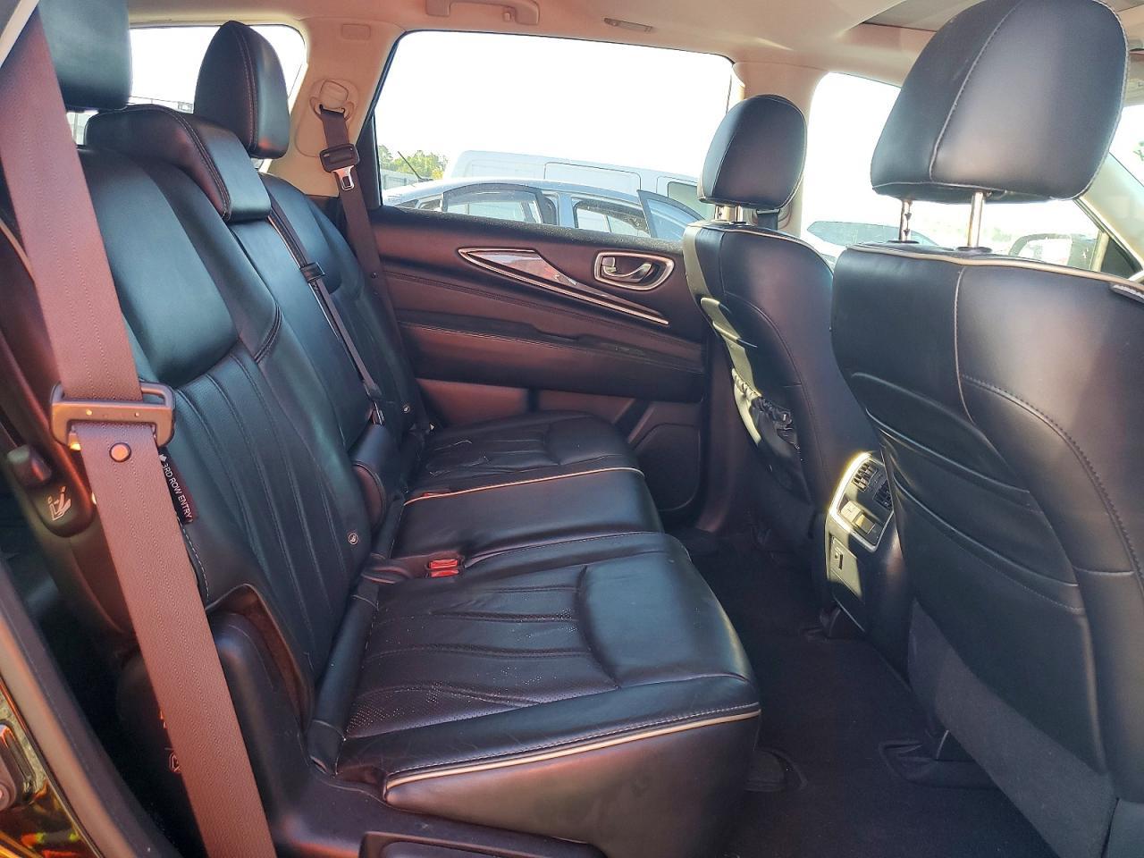 INFINITI QX60