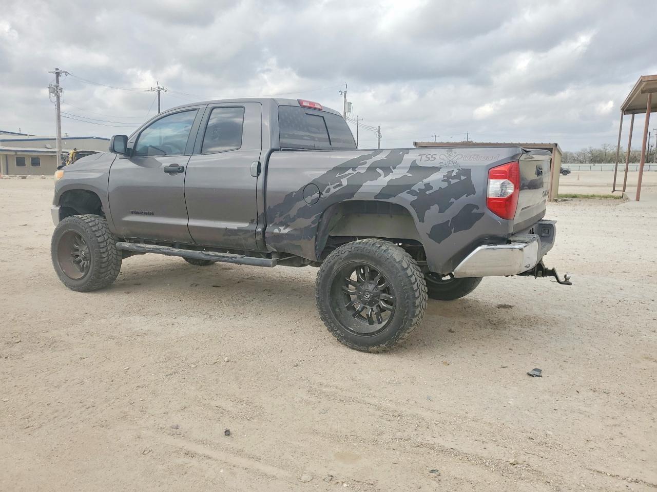2014 TOYOTA TUNDRA — фото 2