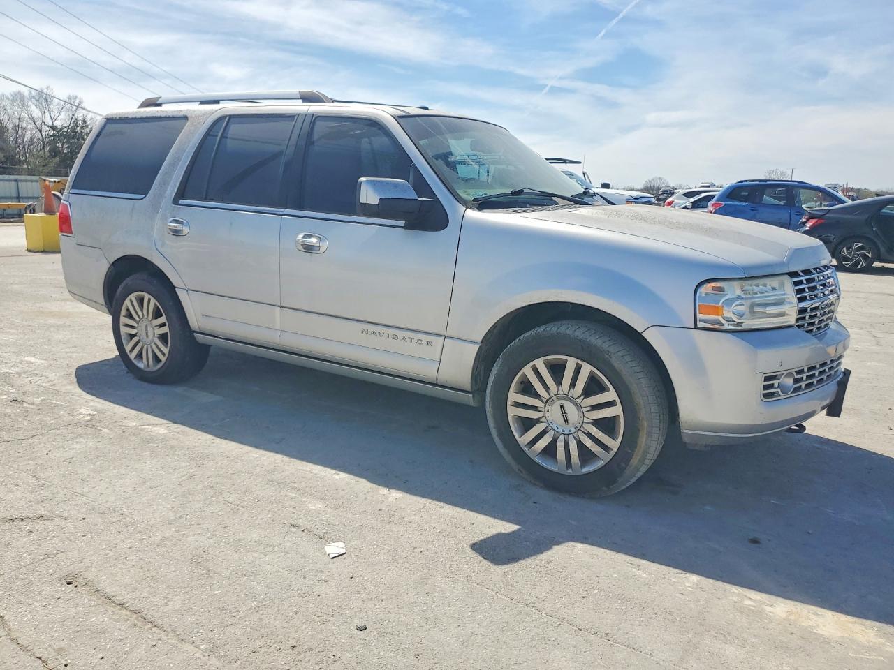 2013 LINCOLN NAVIGATOR — фото 4