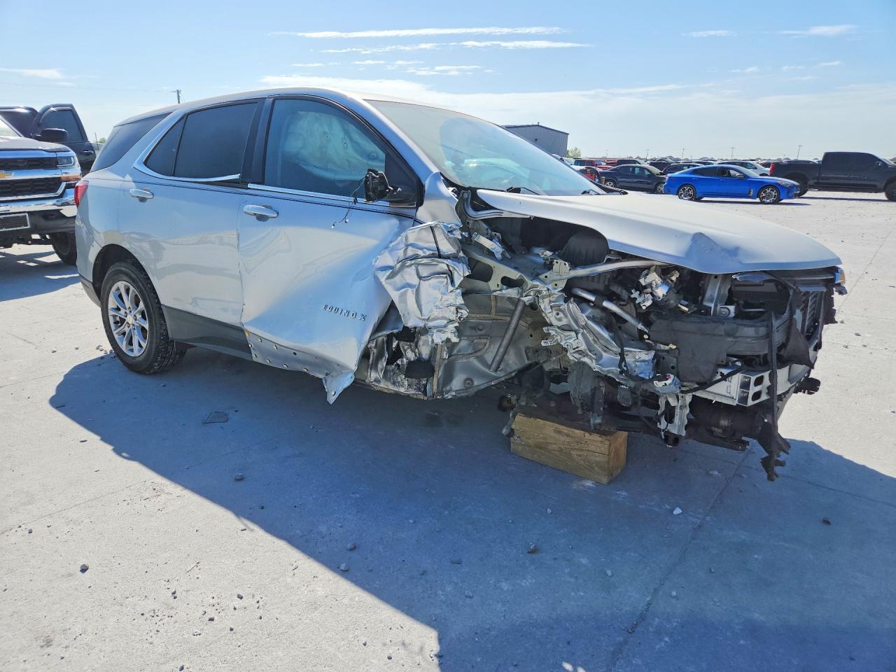 CHEVROLET EQUINOX
