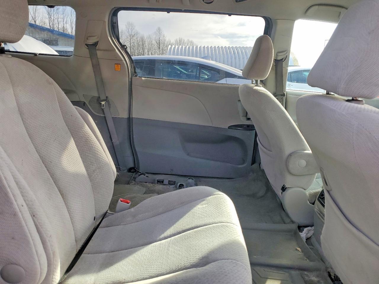 TOYOTA SIENNA