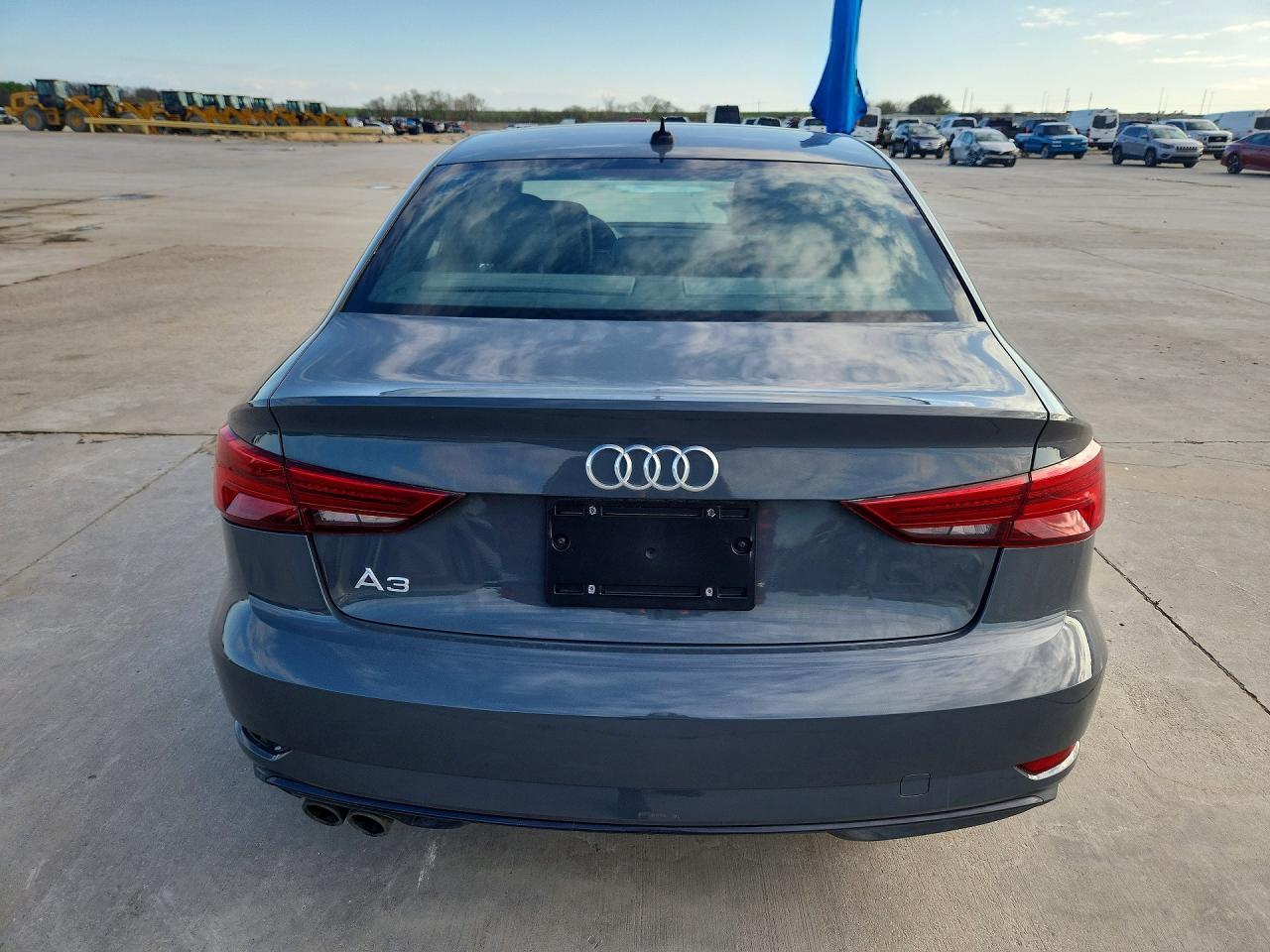 2019 AUDI A3 — фото 6