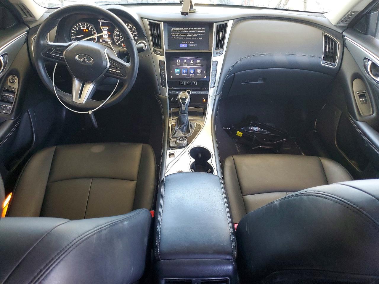 INFINITI Q50