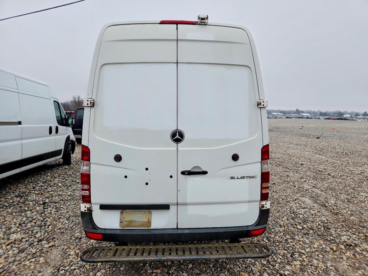 MERCEDES-BENZ SPRINTER