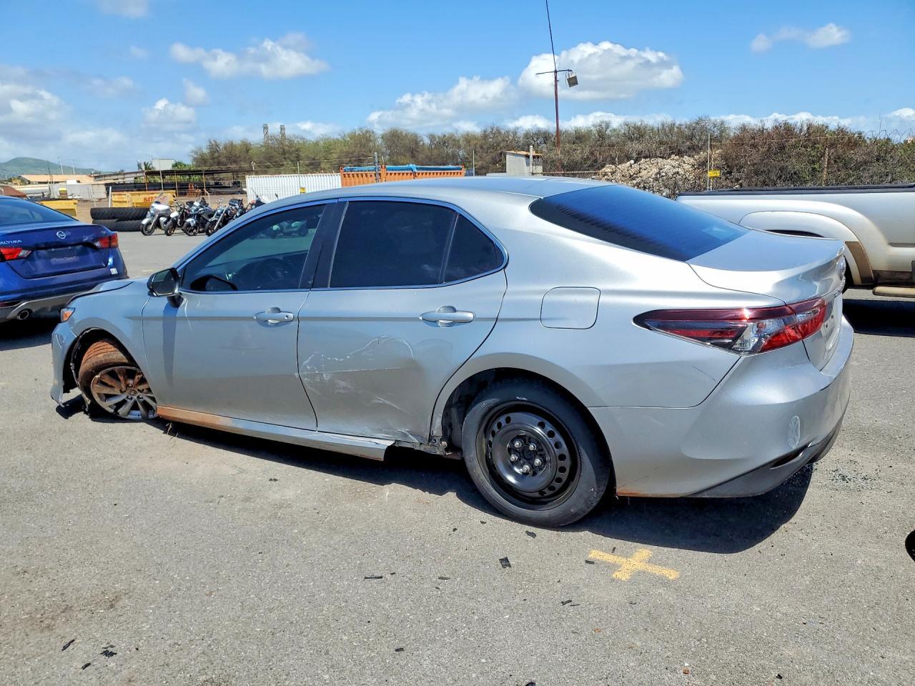 2022 TOYOTA CAMRY — фото 2