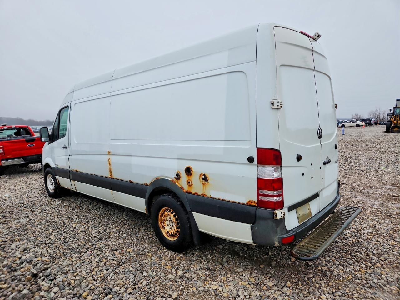 MERCEDES-BENZ SPRINTER