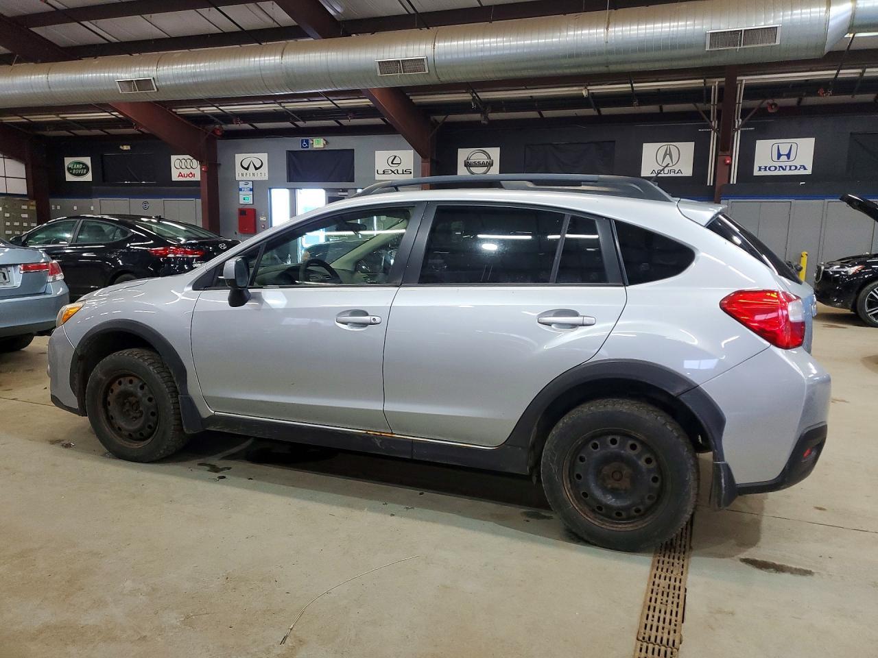 2013 SUBARU XV — фото 2