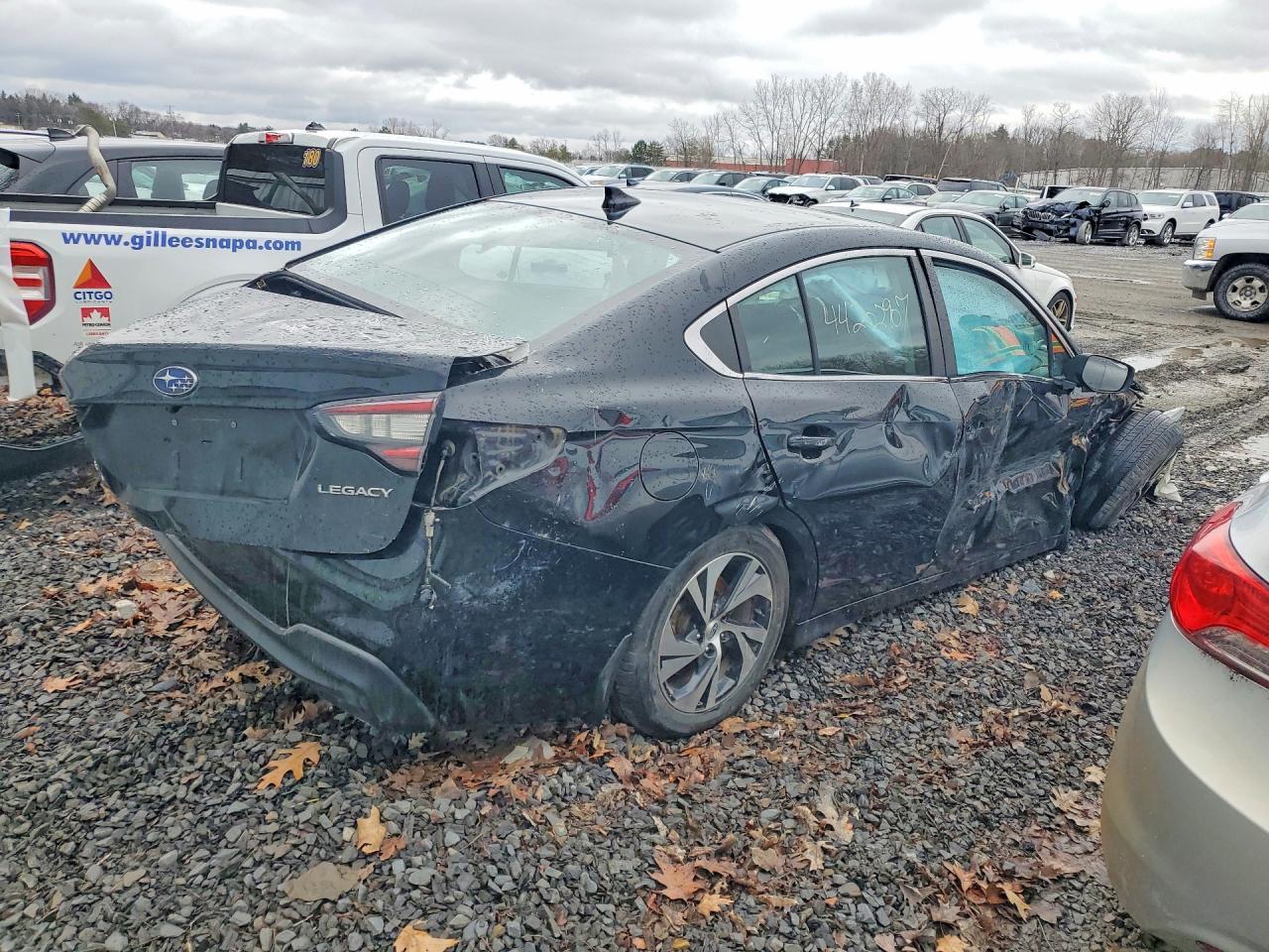 SUBARU LEGACY