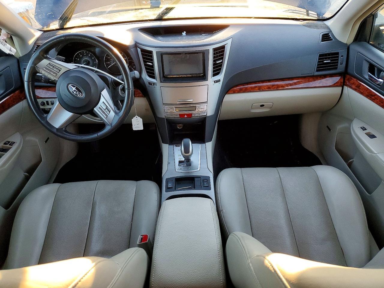 2010 SUBARU OUTBACK — фото 8
