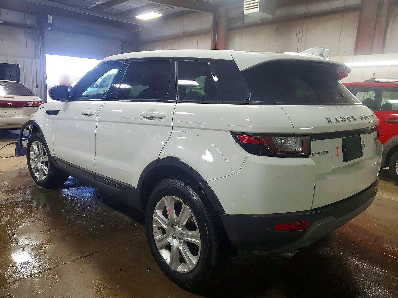 2019 LAND ROVER RANGE ROVER EVOQUE — фото 2