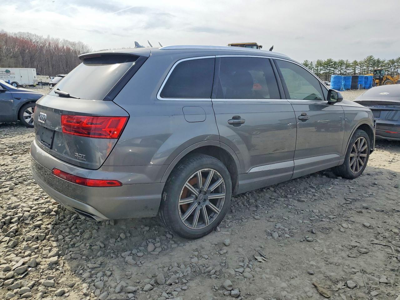 2017 AUDI Q7 — фото 3