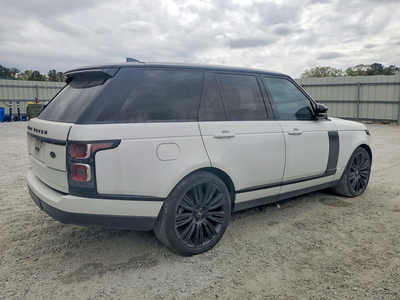 LAND ROVER RANGE ROVER