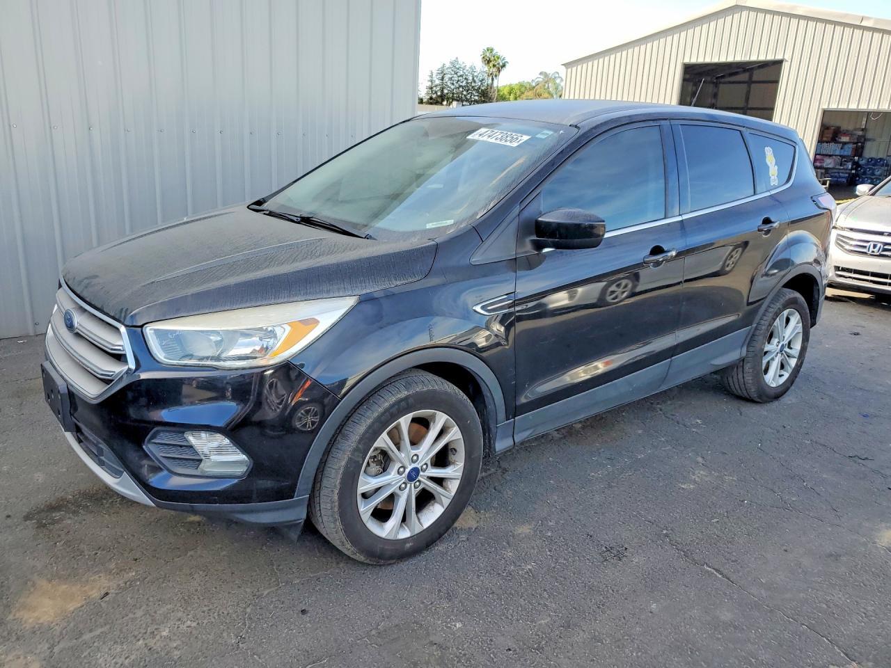 2017 FORD ESCAPE — фото 1