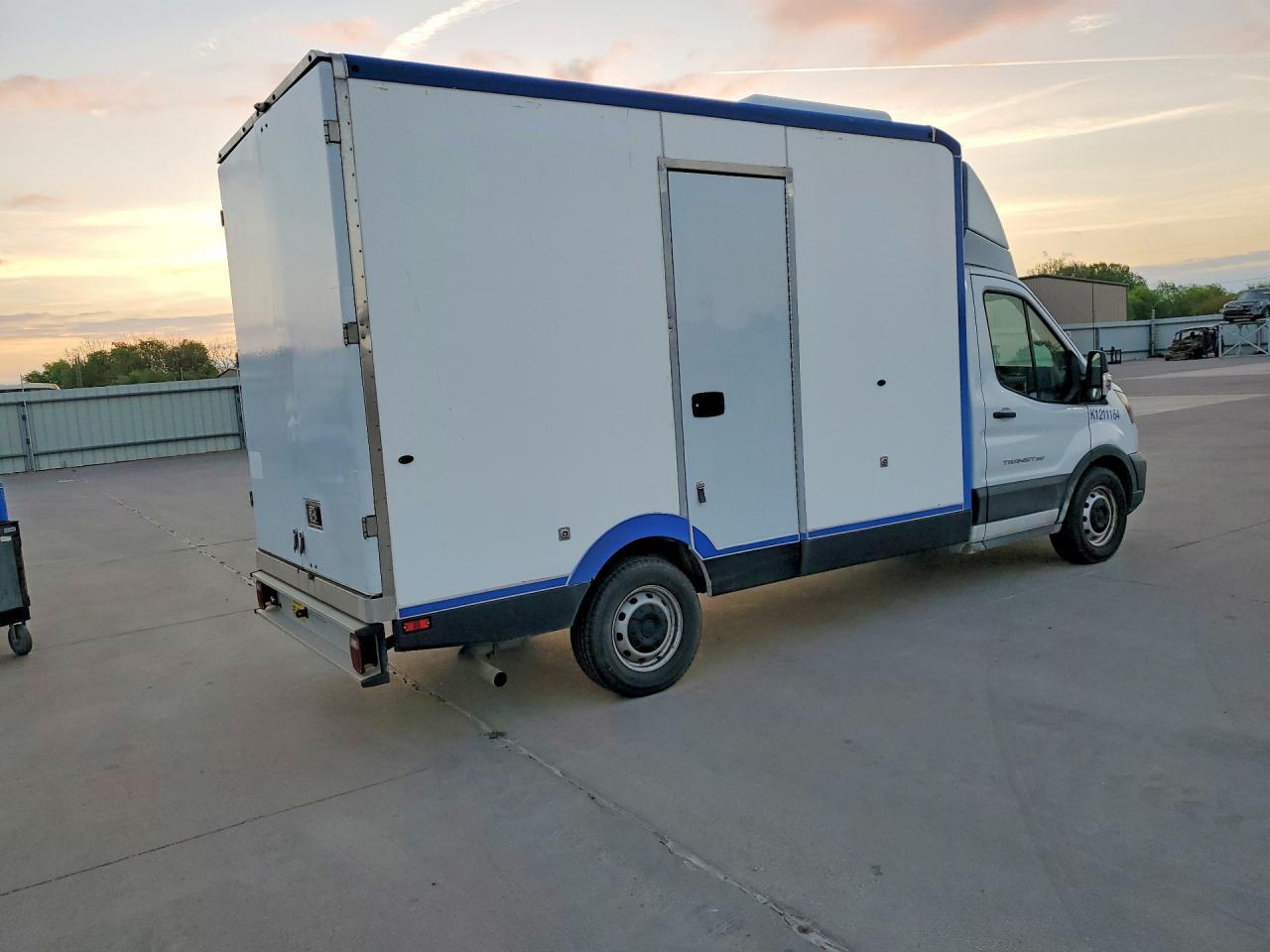 FORD TRANSIT