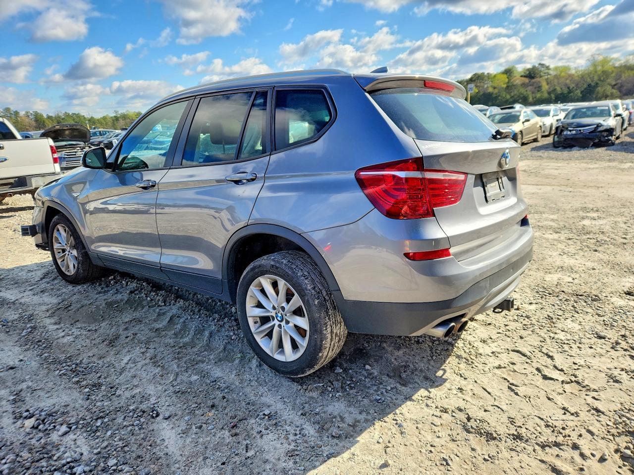 2016 BMW X3 — фото 2