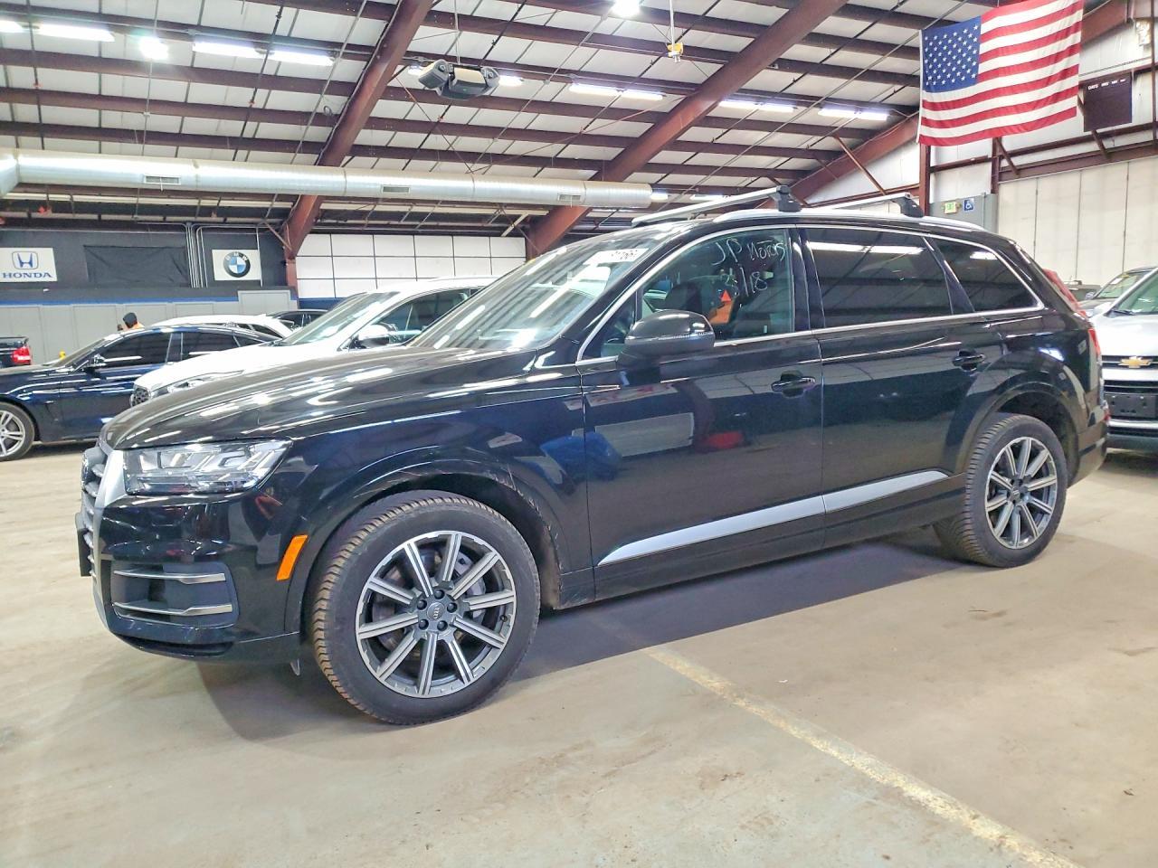 2019 AUDI Q7 — фото 1
