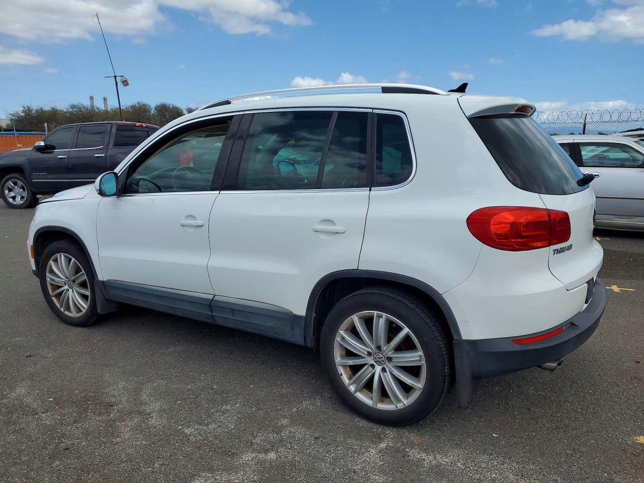 2014 VOLKSWAGEN TIGUAN — фото 2