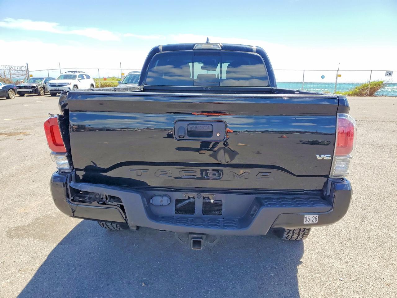 TOYOTA TACOMA