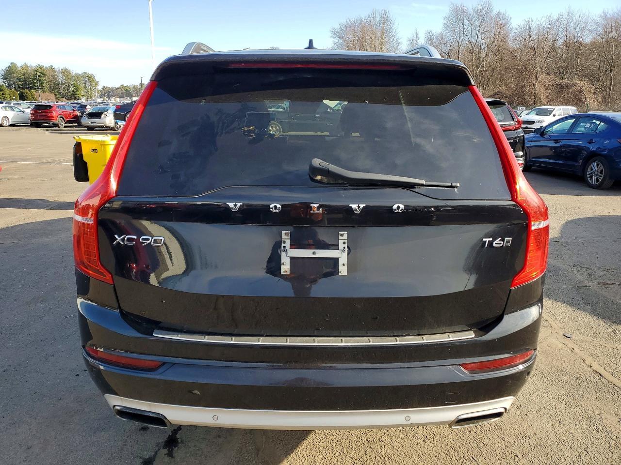 2016 VOLVO XC90 — фото 6