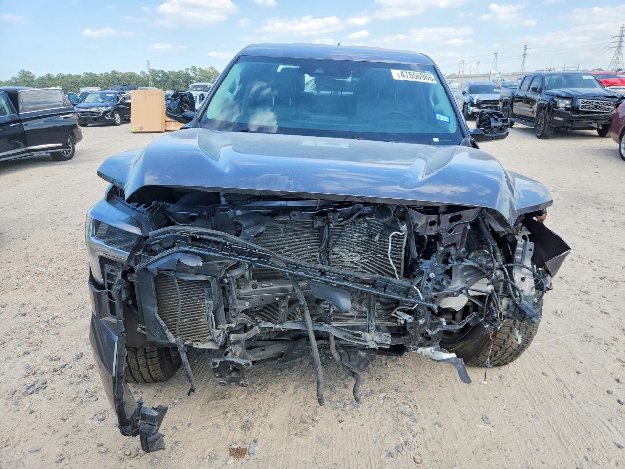 TOYOTA TUNDRA