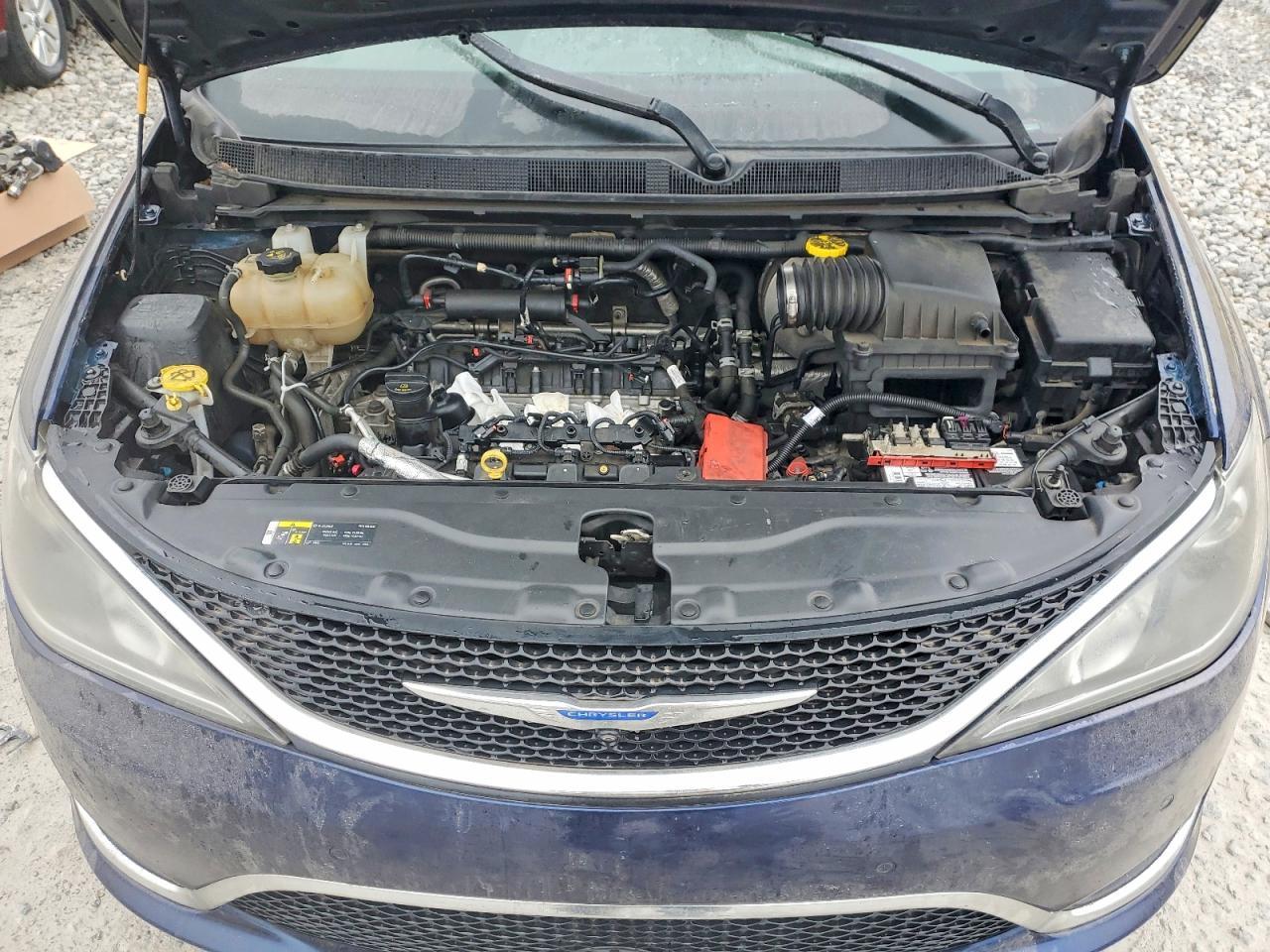 CHRYSLER PACIFICA