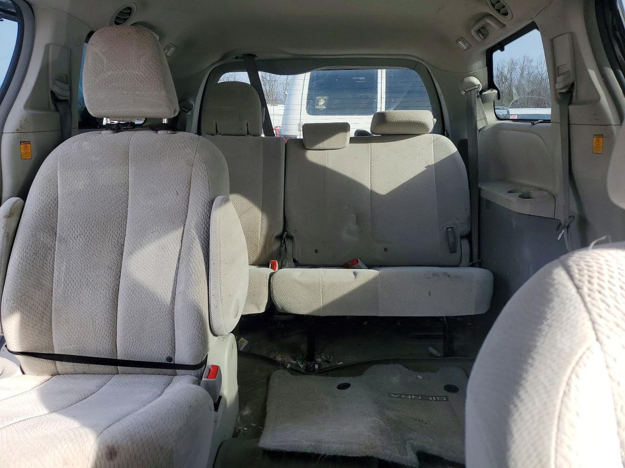 TOYOTA SIENNA
